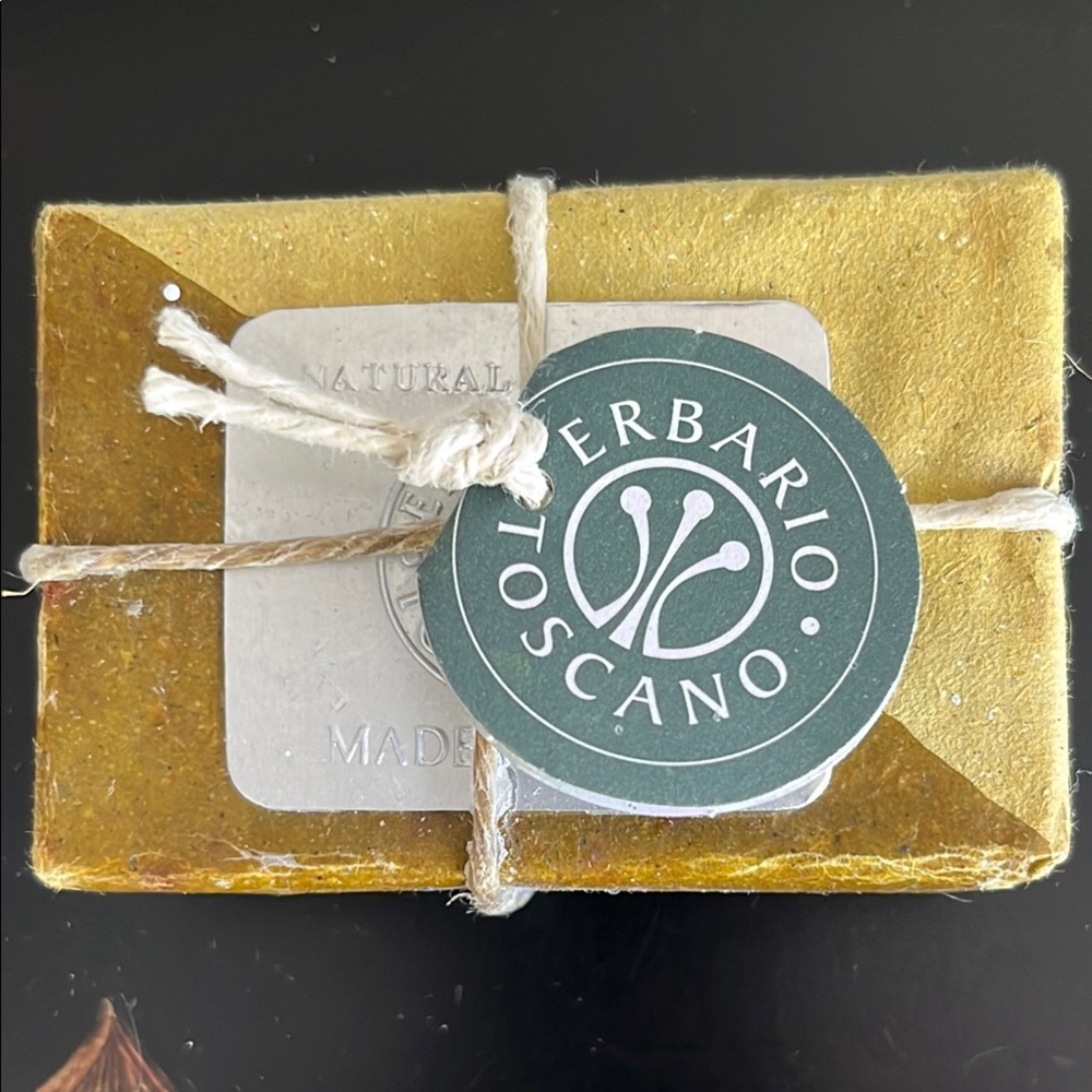 Erbario Toscano Gold Soaps Set of 2